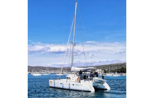 Lagoon 380 Xenia