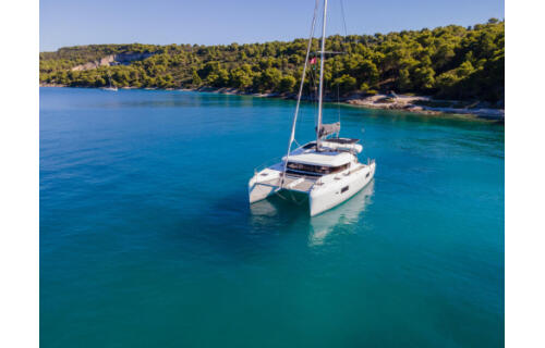 Lagoon 42 OW Find Us