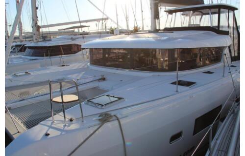 Lagoon 42 Smaragd