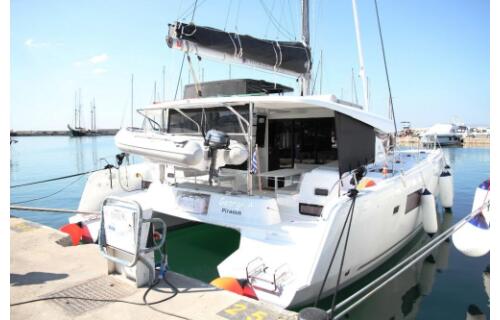 Lagoon 42 George A