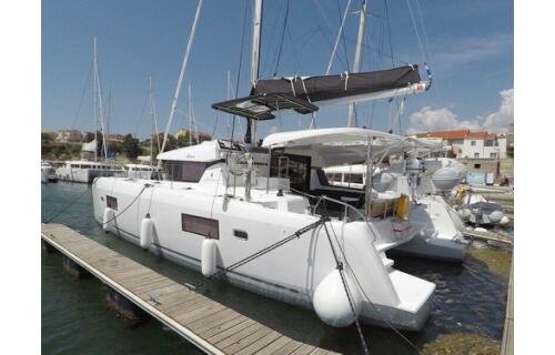 Lagoon 42 Abba