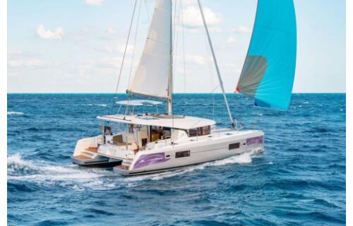 Lagoon 42 Fujin