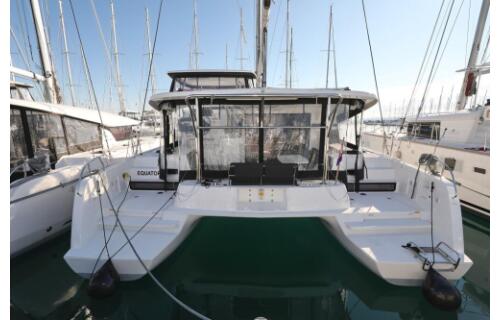 Lagoon 42 Equator