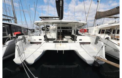 Lagoon 42 Zara