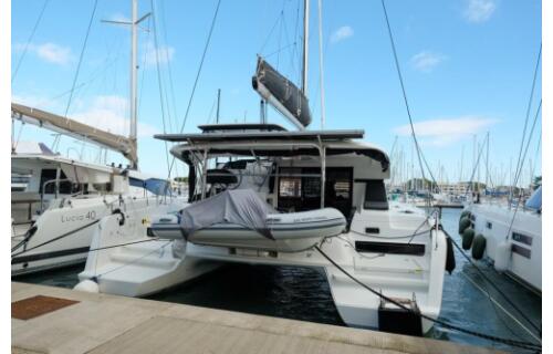 Lagoon 42 White Chadal