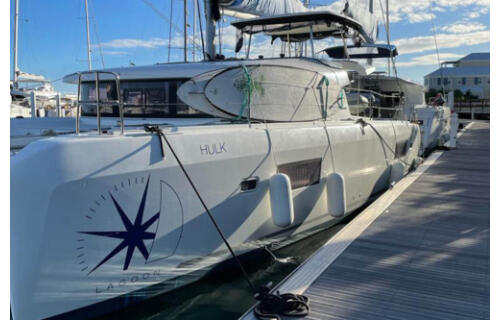 Lagoon 42 Hulk