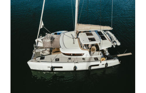 Lagoon 42 Acantha