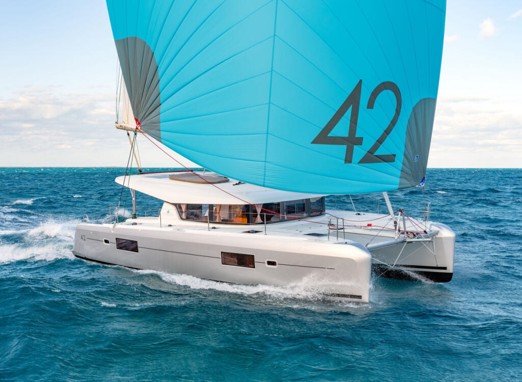 Lagoon 42 Royal Salute