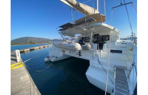 Lagoon 46 HELM