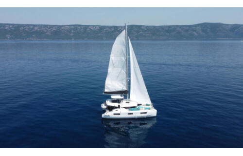 Lagoon 46 Cortes