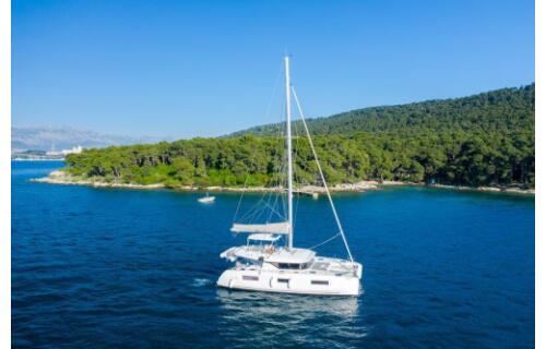 Lagoon 46 Adrion