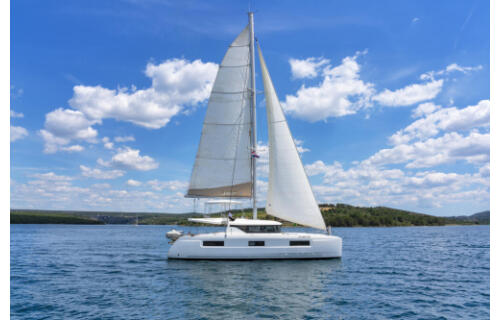 Lagoon 46 White Pearl