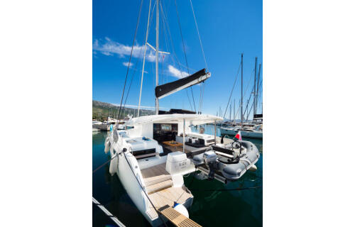 Lagoon 50 Badi