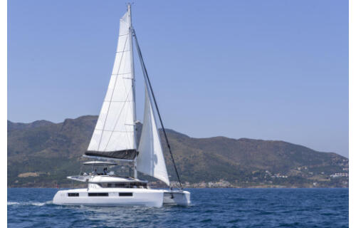 Lagoon 51 One Feeling