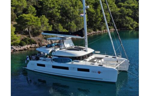Lagoon 51 Twin Joy +