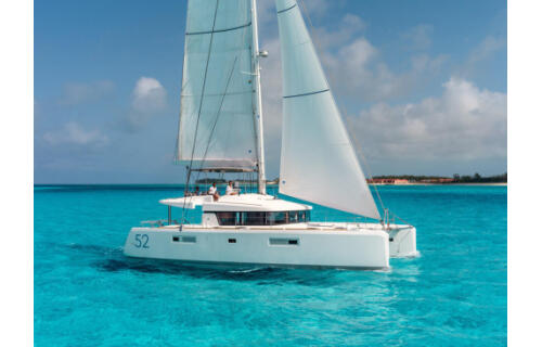 Lagoon 52 F GULL 