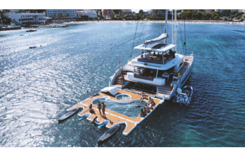 Lagoon Sixty 5 TriWing Endor