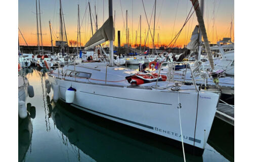 Oceanis 34 Tayrona