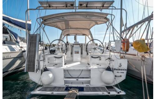 Oceanis 38.1 Harmonia