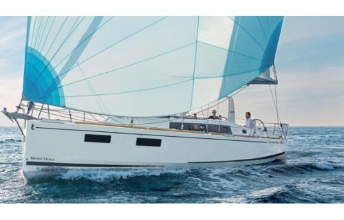 Oceanis 38.1 Bohemian Rapsody