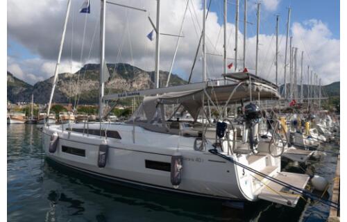 Oceanis 40.1 Champagne