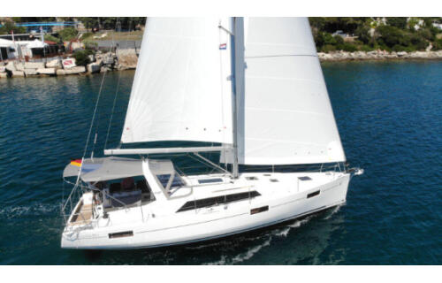Oceanis 41.1 Pauline