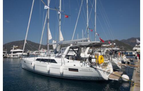 Oceanis 41.1 Friends