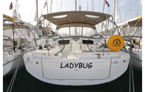 Oceanis 46.1 Ladybug