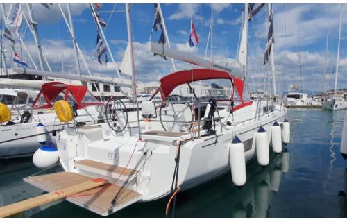 Oceanis 46.1 Ivy