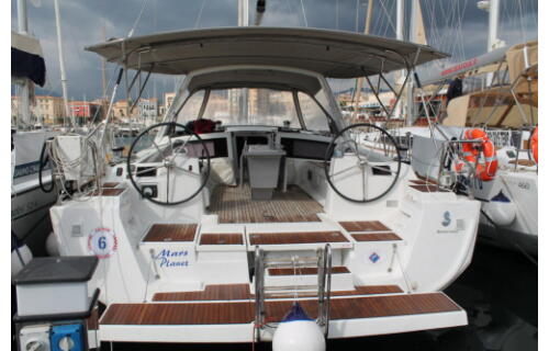 Oceanis 48 Mars Planet
