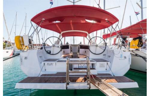 Oceanis 48 Flou