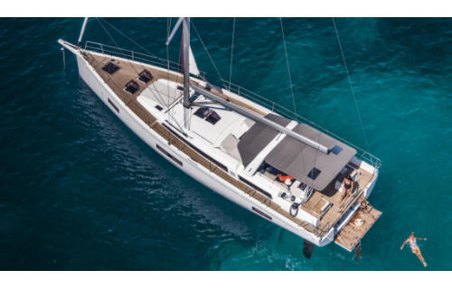 Oceanis Yacht 54 White Bird 