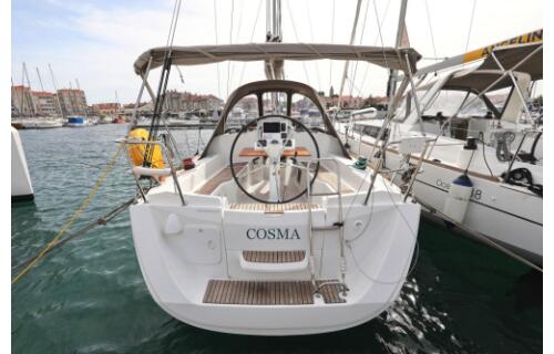 Sun Odyssey 33i Cosma