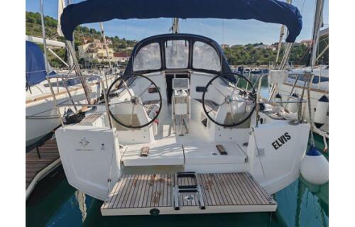 Sun Odyssey 349 Elvis