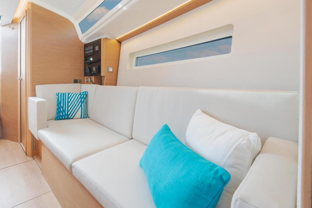 Sun Odyssey 350 NN