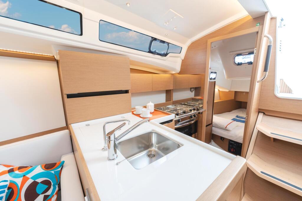 Sun Odyssey 350 NN