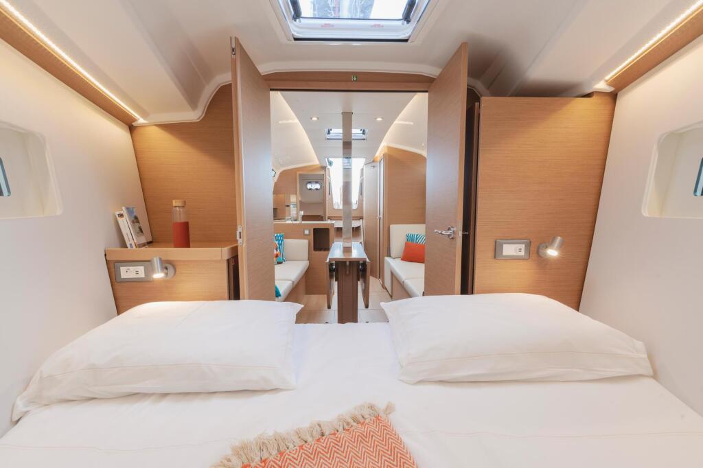 Sun Odyssey 350 NN1