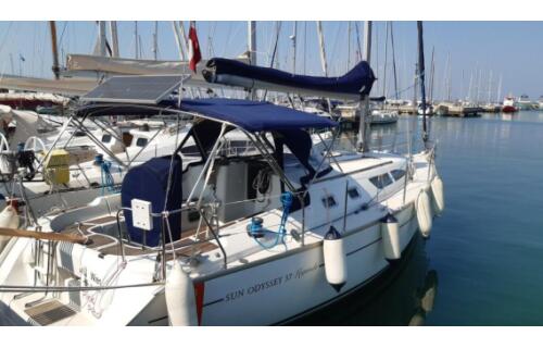 Sun Odyssey 37 Pink Pearl