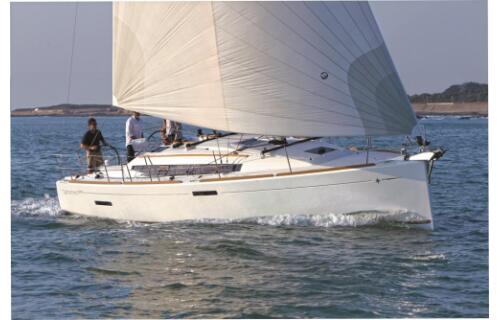 Sun Odyssey 379 Argo