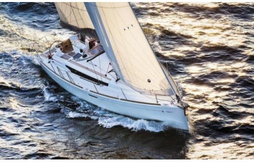 Sun Odyssey 389 PARROT
