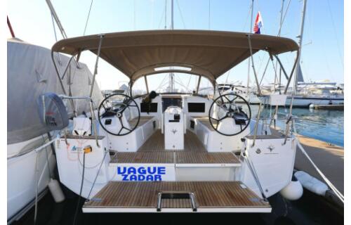 Sun Odyssey 410 Vague