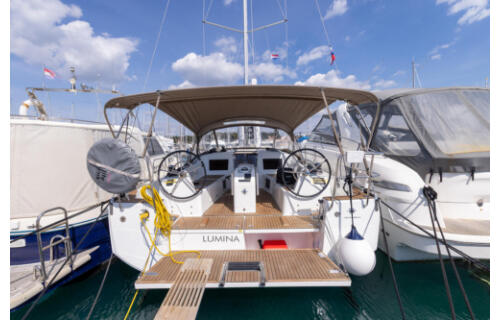 Sun Odyssey 410 Lumina