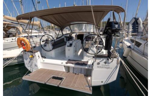 Sun Odyssey 410 MOUSTIQUE II 