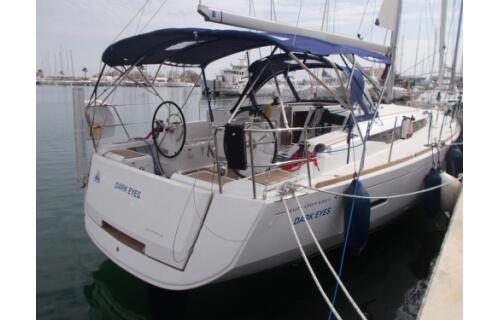 Sun Odyssey 419 Dark Eyes