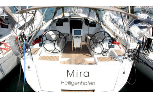 Sun Odyssey 419 Mira