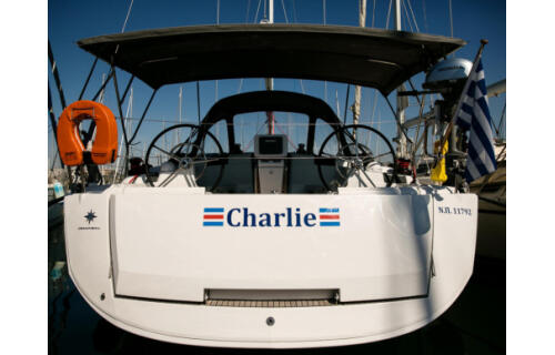 Sun Odyssey 449 Charlie