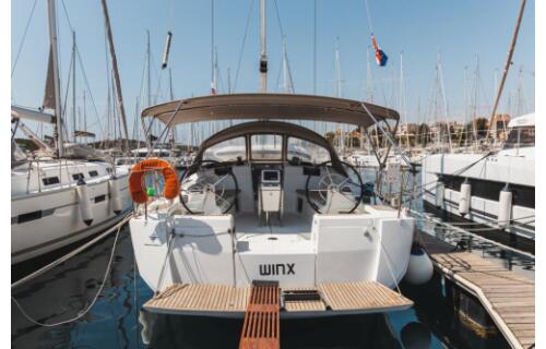 Sun Odyssey 449 Winx