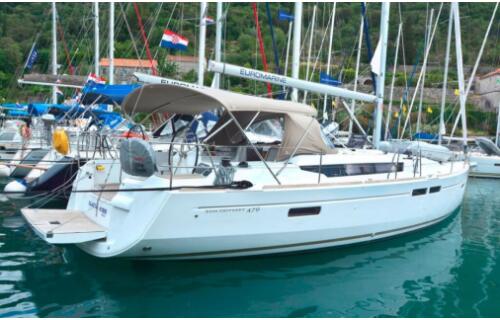 Sun Odyssey 479 Black Kiss