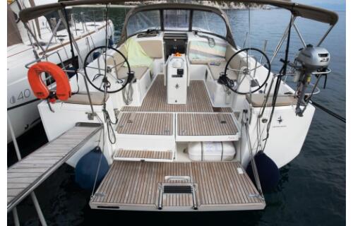 Sun Odyssey 490 Lara
