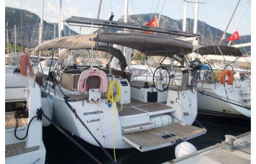 Sun Odyssey 490 Senorita